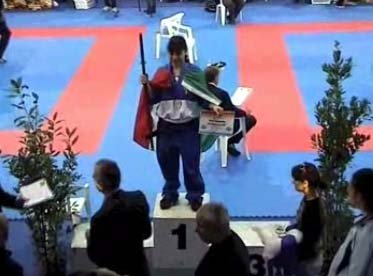 Emanuela Impagliazzo: La Ragazza Ischitana d’Oro della Kickboxing Nazionale – 1^ Classificata al Campionato Mondiale 2007