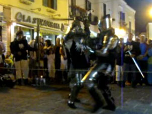 Dimostrazione di scherma con armature medioevali – Forio, 27 giugno 2009