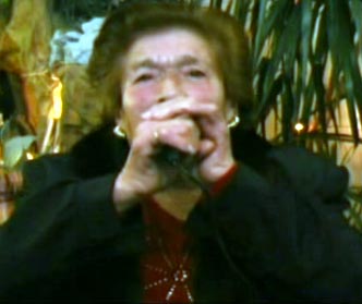 Un Augurio di Buone Feste a tutto il Mondo da Rosina di Forio